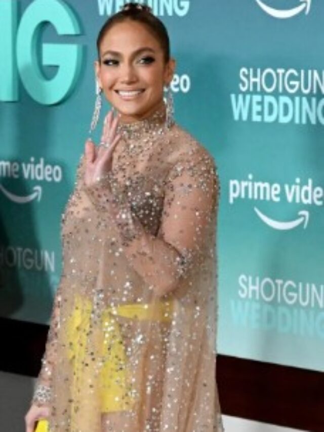 Jennifer Lopez Sparkled In Sheer Valentino Dress At Shotgun Wedding Learn Computer Science 